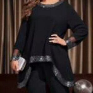 EMERY ROSE Plus Contrast Sequin Asymmetrical Hem Top  (Fits 3X) NEW